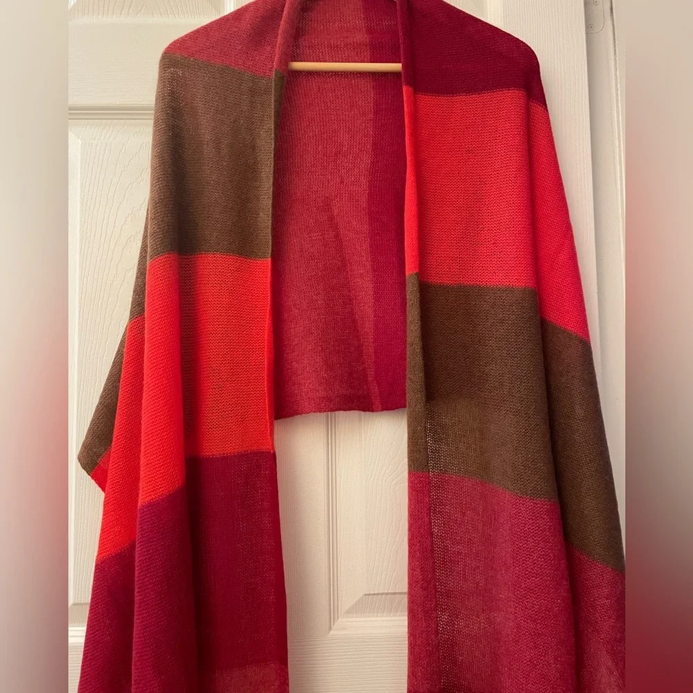 Pure Cashmere Wrap/Scarf Large Claudia Nichole Reds NWT new! (96” x 23”) Soft!